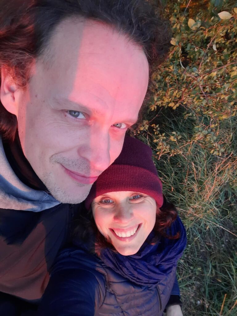 Žena plná energie, Hanka Sobotová, Hana Sobotová, jak získat energii, jak doplnit energii, nemám energii, jak získat životní energii, jak doplnit životní energii, jak najít životní energii, jak získat pozitivní energii, jak získat vnitřní energii, jak doplnit vnitřní energii, jak doplnit vnitřní energii, jak být plná energie, jak rychle získat energii, jak mít energii po celý den, jak povzbudit energii, jak rychle načerpat energii, rychlé doplnění energie, jak zvýšit energii, Jak si doplnit energii, jak záskat ztracenou energii, jak mít energie, Jak získat energii do života, jak mít energii po celý den, jak nabrat energii, zvýšení energie, co pomáhá na energii, co na energii, proti únavě, jak být vitální, newsletter, průvodce na cestu k sobě, živly, Čchi-Kung, Qi-Gong pro ženy, pro páry